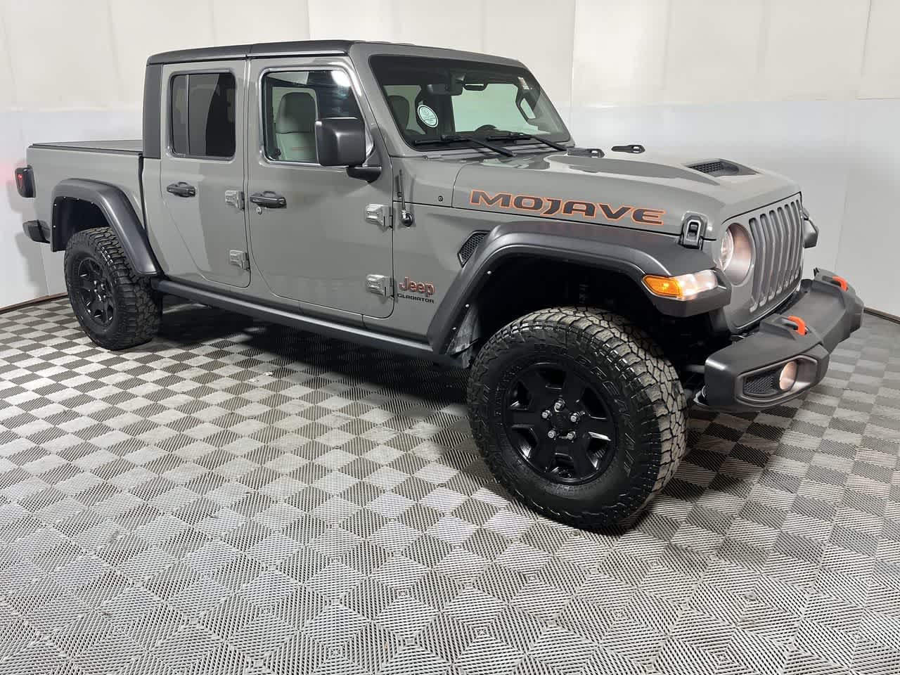2022 Jeep Gladiator — side profile view