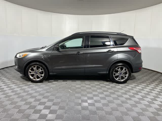 2016 Ford Escape — detail view