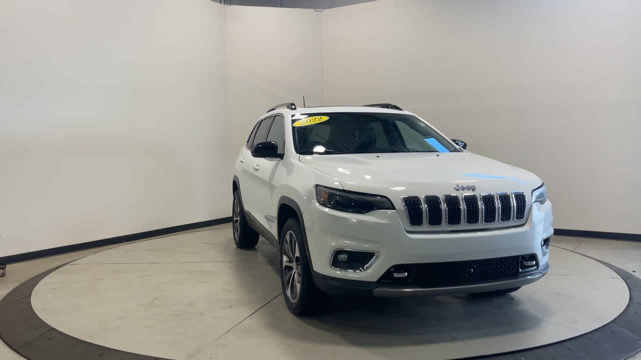 2022 Jeep Cherokee — detail view