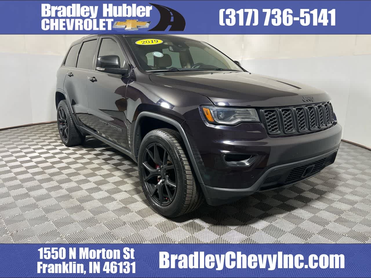2019 Jeep Grand Cherokee Limited in Other — front three-quarter view