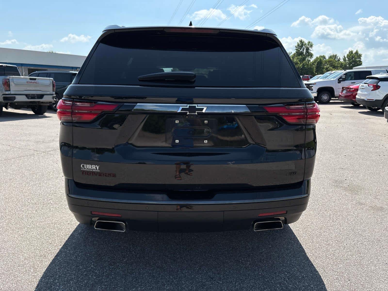 2023 Chevrolet Traverse — interior view
