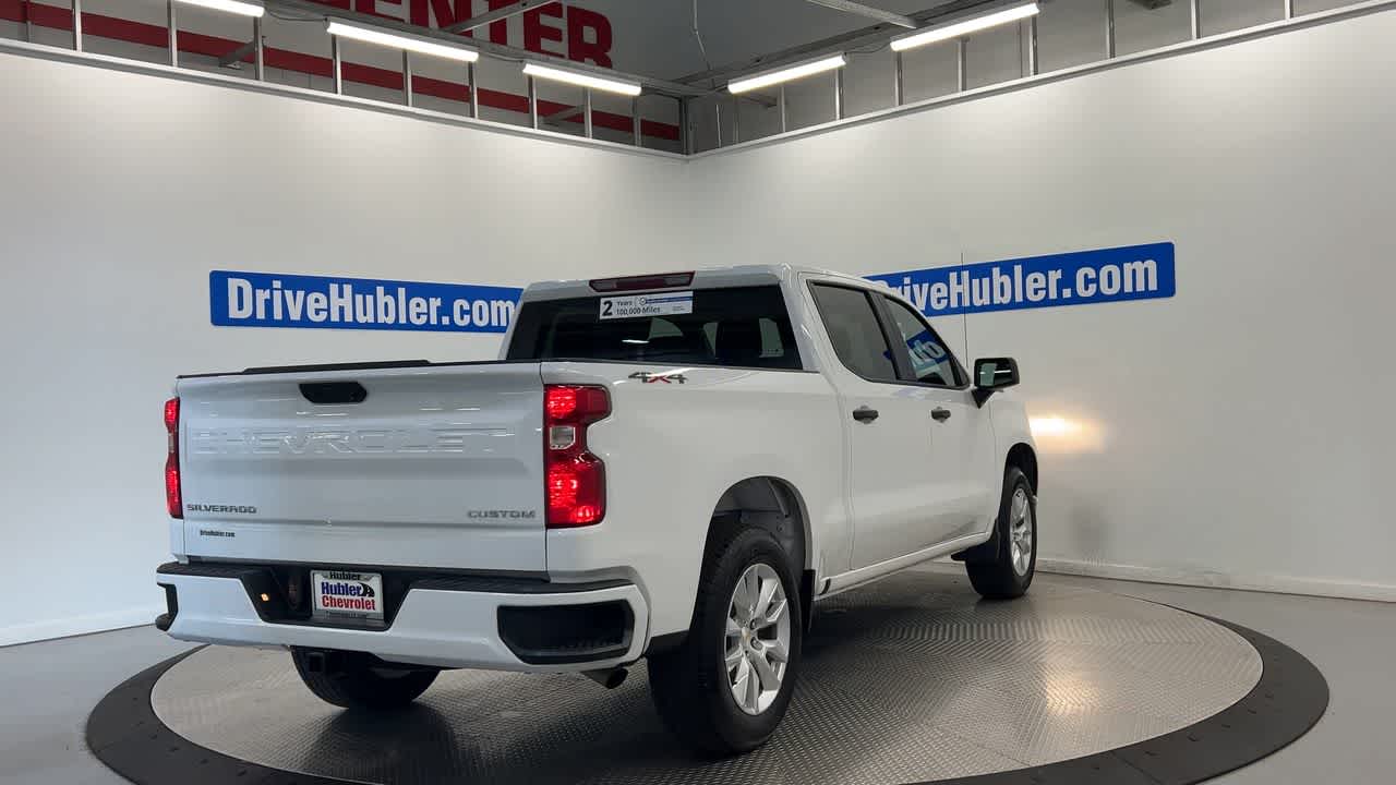 2026 Chevrolet Silverado 1500 — side profile view