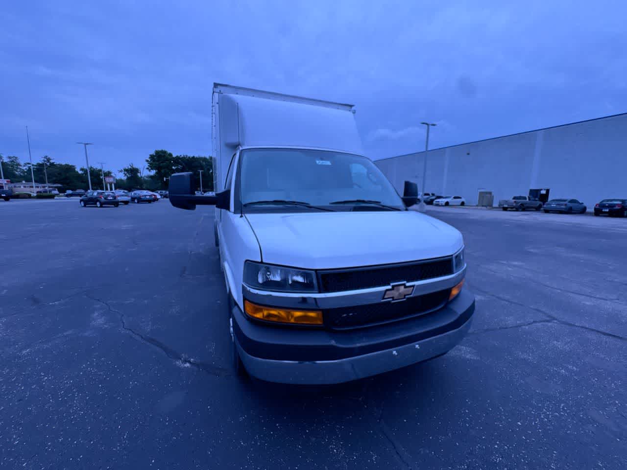 2025 Chevrolet Express Cutaway 3500 — rear three-quarter view