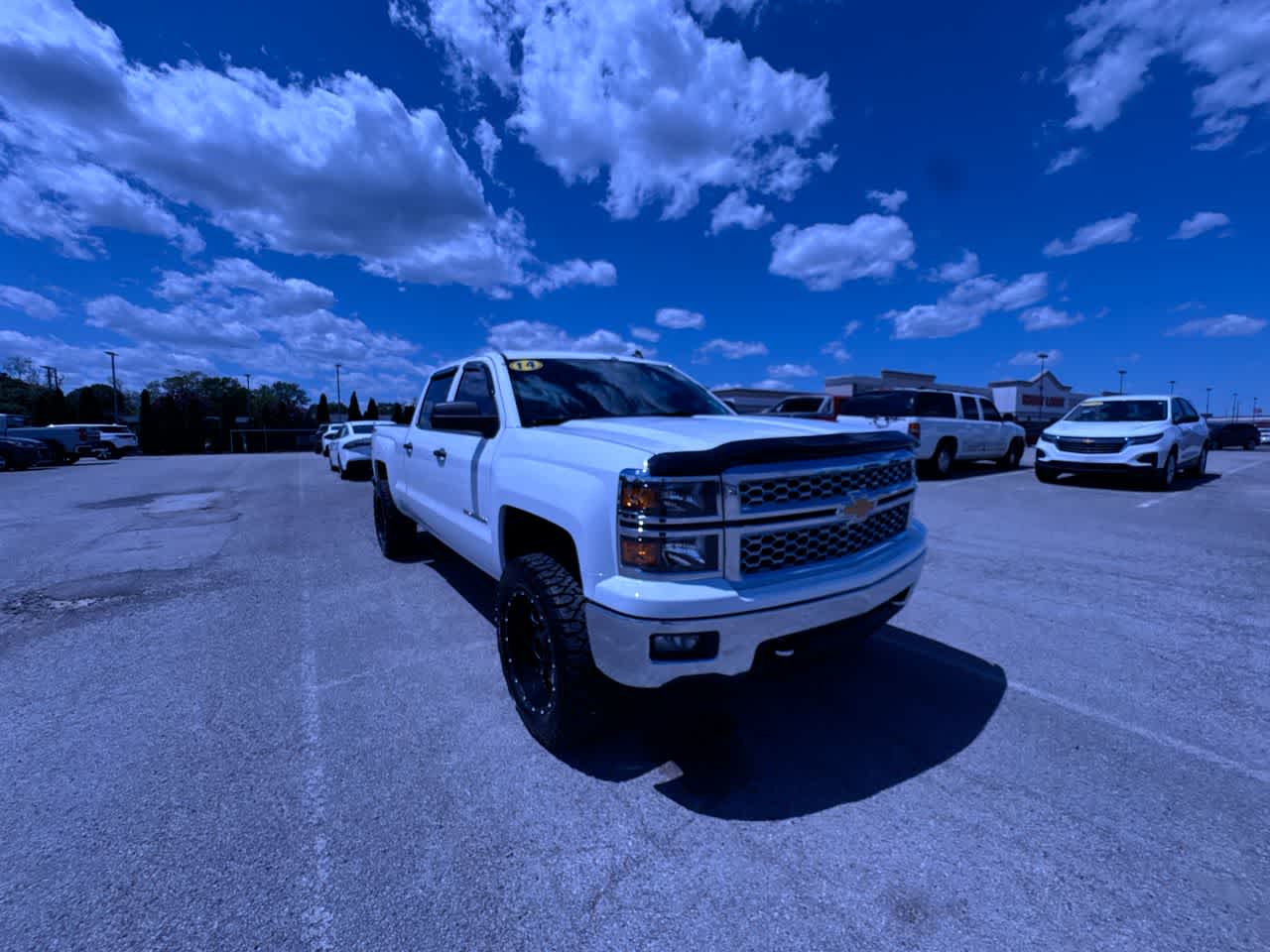 2014 Chevrolet Silverado 1500 — side profile view