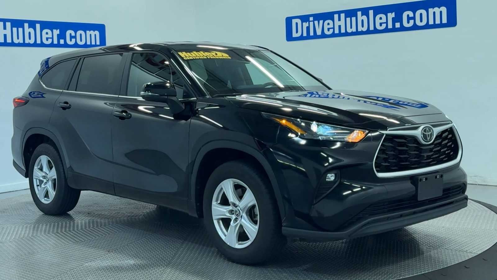 2025 Toyota Highlander — side profile view