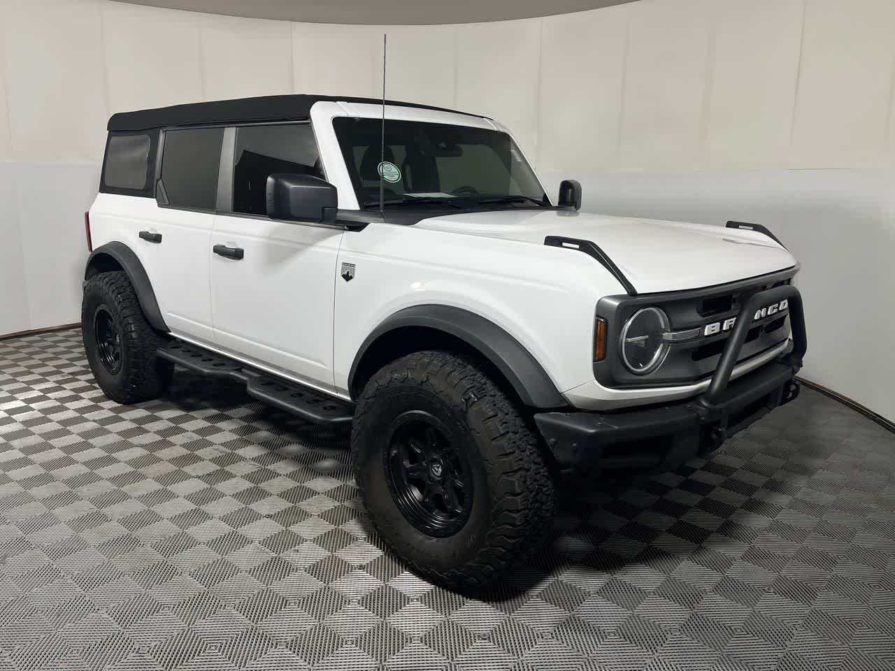 2023 Ford Bronco — side profile view