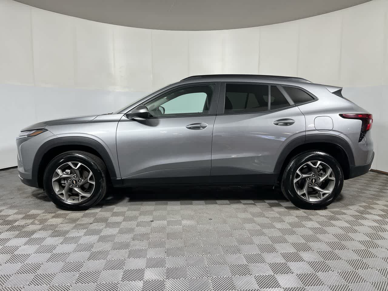 2025 Chevrolet Trax — detail view