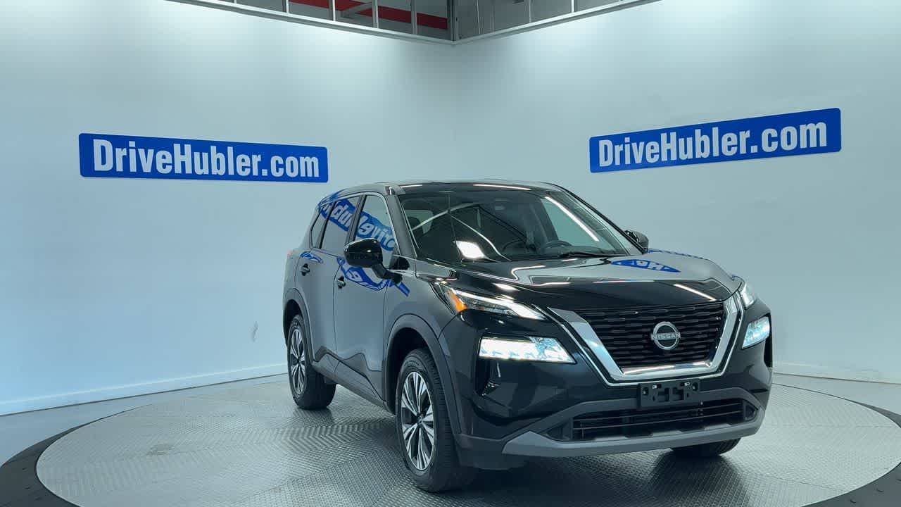 2023 Nissan Rogue — detail view