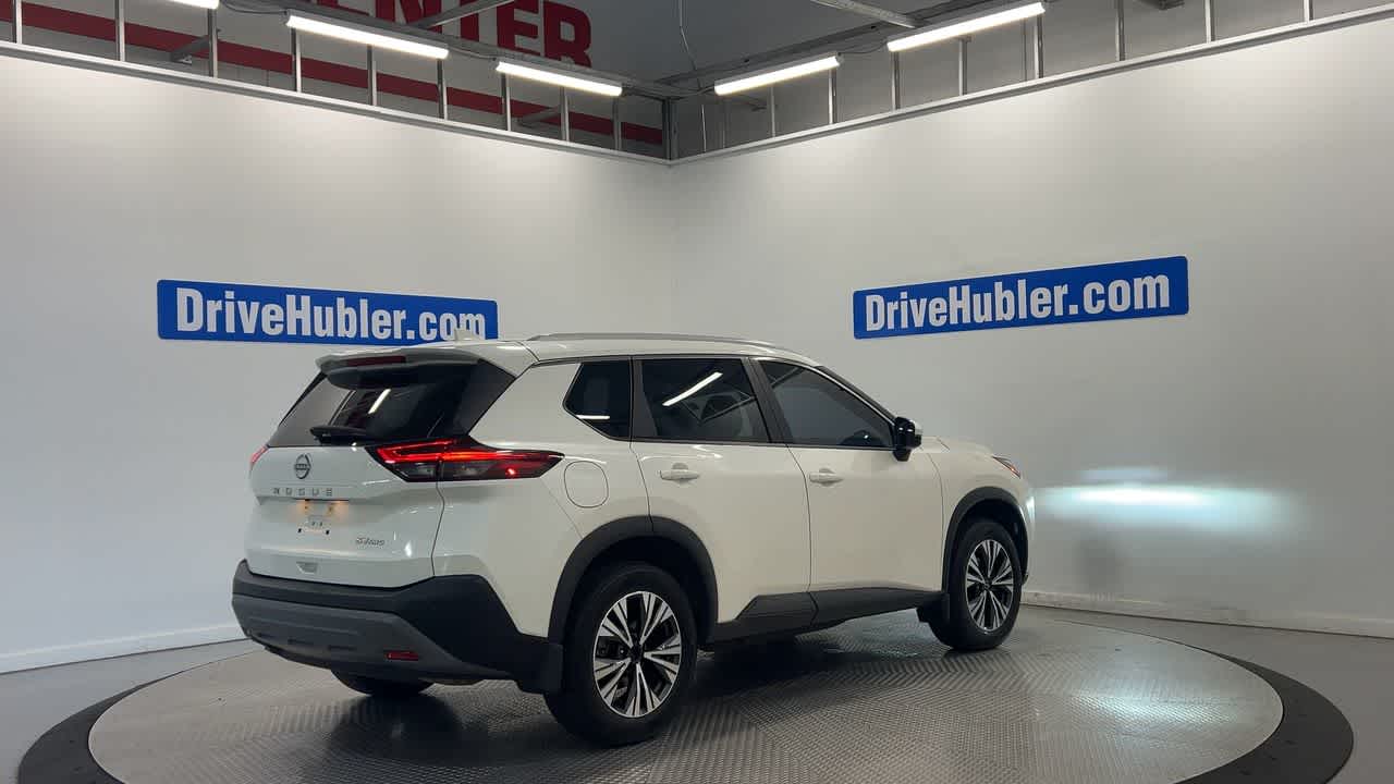 2022 Nissan Rogue — side profile view
